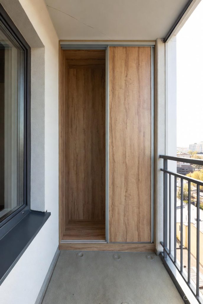 Мебель для балконов и лоджий - шкаф